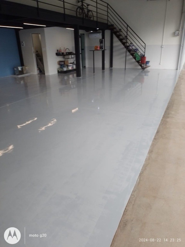 Obra de Galpão Industrial e Comercial